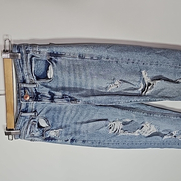 AMERICAN Eagle stretch size 00 distressed mom jeans - Picture 2 of 8